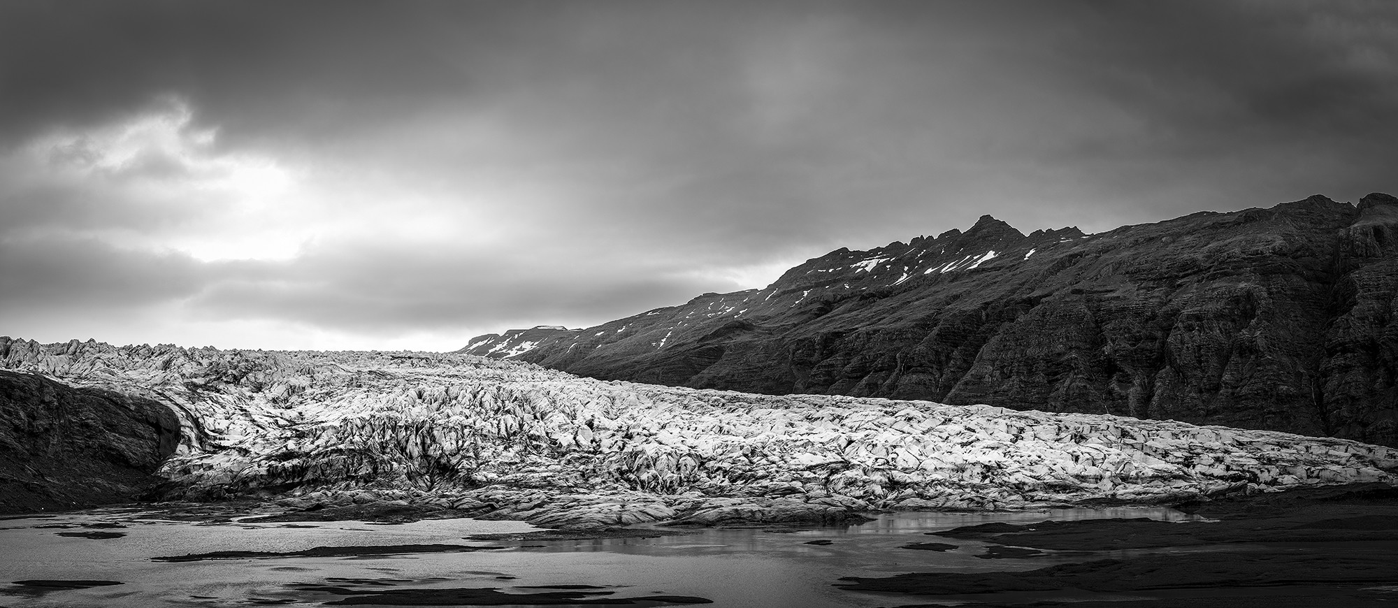 Paisaje-Panoramico-de-Islandia